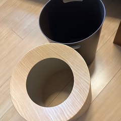 ゴミ箱の画像