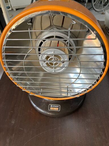 日立 赤外線ファンヒーター VF-700T
