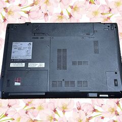 販売済【中古PC-12】Windows11/Core-i3/SSD：128GB/メモリ：8GB/Office2021/富士通の画像