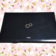 販売済【中古PC-12】Windows11/Core-i3/SSD：128GB/メモリ：8GB/Office2021/富士通の画像