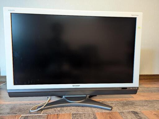 SHARP AQUOS  LC−32SC１ 液晶カラーテレビ　40V