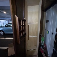 府中家具　洋服ダンスの画像