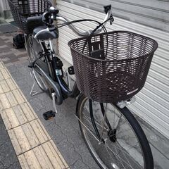 [YAMAHA]Natura(ナチュラ)L 26吋電動アシスト自転車 8.7Ahバッテリー+充電器+キー2本(アースブルー)の画像