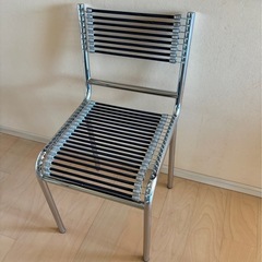 【美品中古】ルネ・エルブストの有名なサンドウズ・チェア