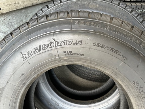 4t車用 再生新品スタッドレス 225/80R17.5 【公式通販】