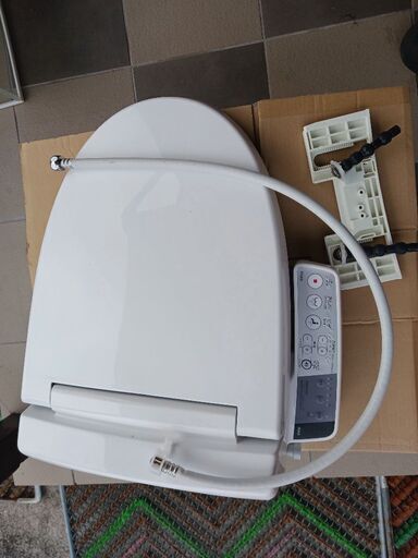 シャワートイレCW-PB11F 2021年製