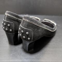 🟪TOD'Sトッズ/黒ベロアパンプスの画像