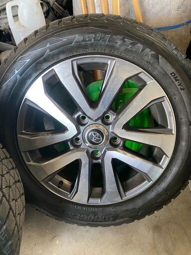 ランドクルーザー200後期　ZX純正ホイール285/50R20　スタッドレス付き４本