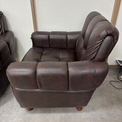 シングルソファー 厚みのある一人用ソファー 合皮 ビンテージ レトロ メーカー不明 サイズ W(幅) 76 H(高さ) 73 D(奥行) 70 / 座面高／35   2台★K2776Zの画像