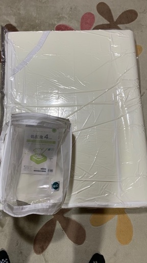 ほぼ新品・ニトリSDマットレストッパー