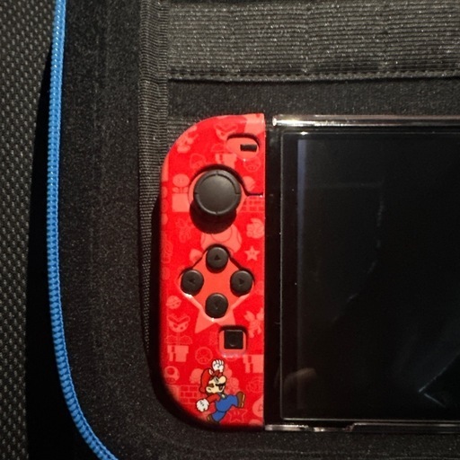 【本日のみ限定価格】3回のみ使用ほぼ新品！Switch 有機EL レッド 写真にある物全部セットで付けます！