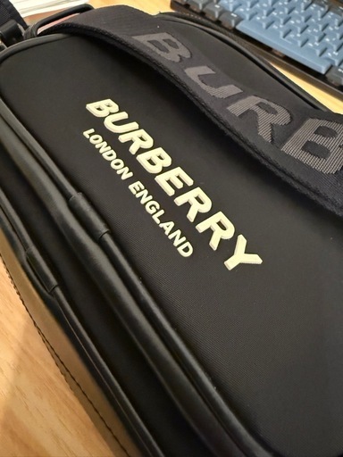 BURBERRY ショルダーバッグ