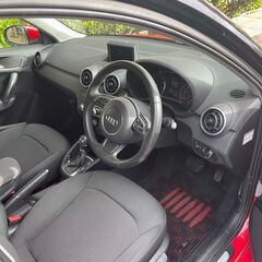 アウディ A1　※車検付、保証有。の画像
