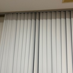 バーチカルカーテンの画像