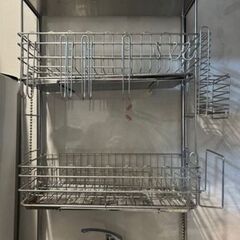 突っ張り水切りラック　省スペースOK