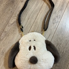 タグなしですが新品　スヌーピのがま口バック