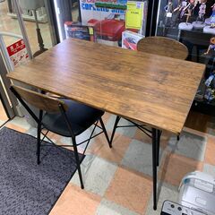ダイニングセット2人用 木目調 茶/黒 W(幅)110.0×D(奥行き)70.0×H(高さ)75.5cm ※クリーニング済み