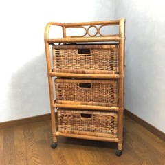 ◆値下げ！昭和レトロ　ラタンのチェスト　アンティーク　古家具　棚　籐◆