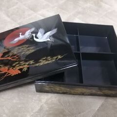 一段重箱(仕切り付き):鶴の画像