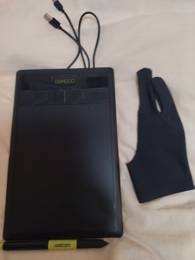 ワコム（WACOM)　Bamboo Fun CTH-470 ペンタブ　ブラック　動作確認済み