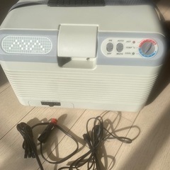 EF-001 クーラーボックス DC12V/24V未使用品