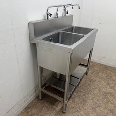 ステンレス　業務用　2層シンク流し台　蛇口付き　厨房　飲食店　W９００ｘD４５０ｘH８００ｍｍの画像
