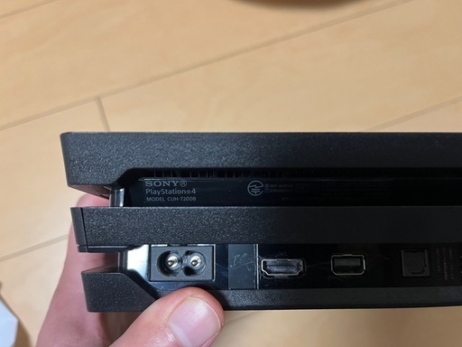 今週末まで　PlayStation4 Pro 本体 CUH-7200BB01
