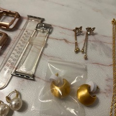 アクセサリー　まとめ　ネックレス　ピアス　Apple Watchベルト　イヤリングなどの画像