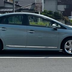 　トヨタ　プリウス30後期