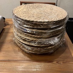 　新品　バリ風ランチョンマット24枚2万円程で購入　の画像