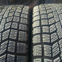 スタッドレスタイヤ 145/70R12 ファルケンの画像