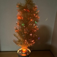 クリスマスツリーの画像