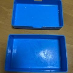 粘土ケースの画像