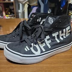 【お値下げ致しました】VANSスニーカーの画像