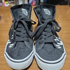 【お値下げ致しました】VANSスニーカー