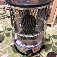決まりました。石油ストーブ　石油付き　