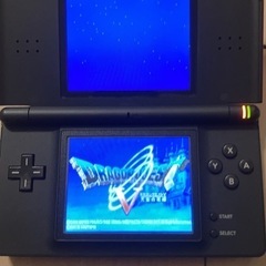 【値下げしました】ニンテンドーDSライト＋ソフト3本の画像