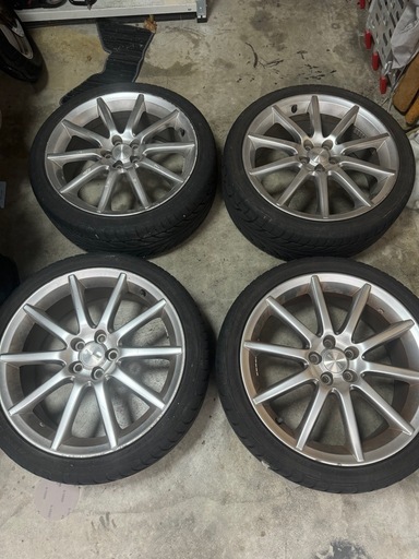 インプレッサ　タイヤホイール