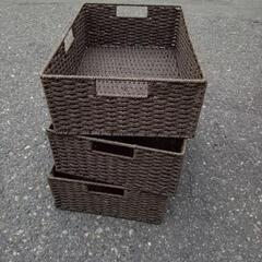 かご３つの画像