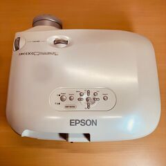 EPSON（エプソン）プロジェクター EMP-TW700の画像
