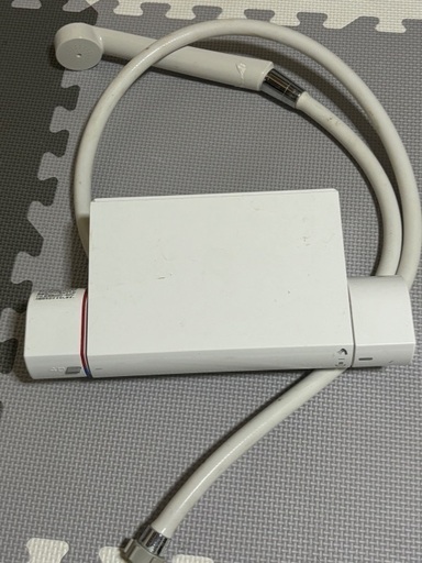 LIXIL リクシル　サーモスタット付シャワーバス水洗　ホワイト