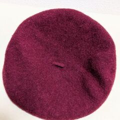 ベレー帽　他の手袋、マフラーなど購入で0円