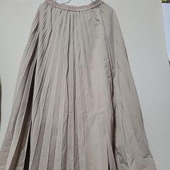 UNIQLOのスカート