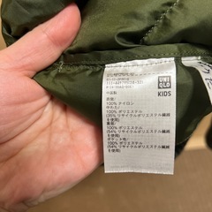 男の子　アウター140　UNIQLOダウンの画像