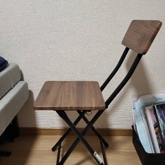 イス1000円