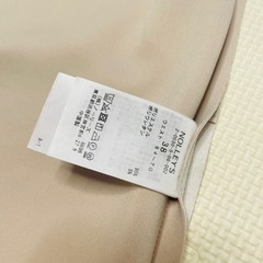 【美品】NOLLY’S sophi スエード調 タイトスカート Ｍサイズ 白の画像