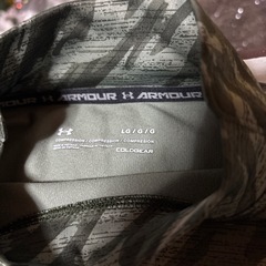 UNDER ARMOR 長袖の画像