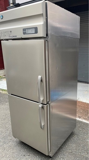【動確済み】2018年 ホシザキ 業務用冷蔵庫 HR-75A3 冷蔵616L 三相 200V 大容量 縦型冷蔵庫 厨房機材 縦型2枚扉