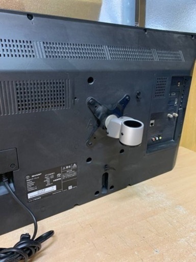 シャープ　液晶カラーテレビ　2T-C32AE1