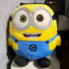 ミニオン巨大ぬいぐるみの画像